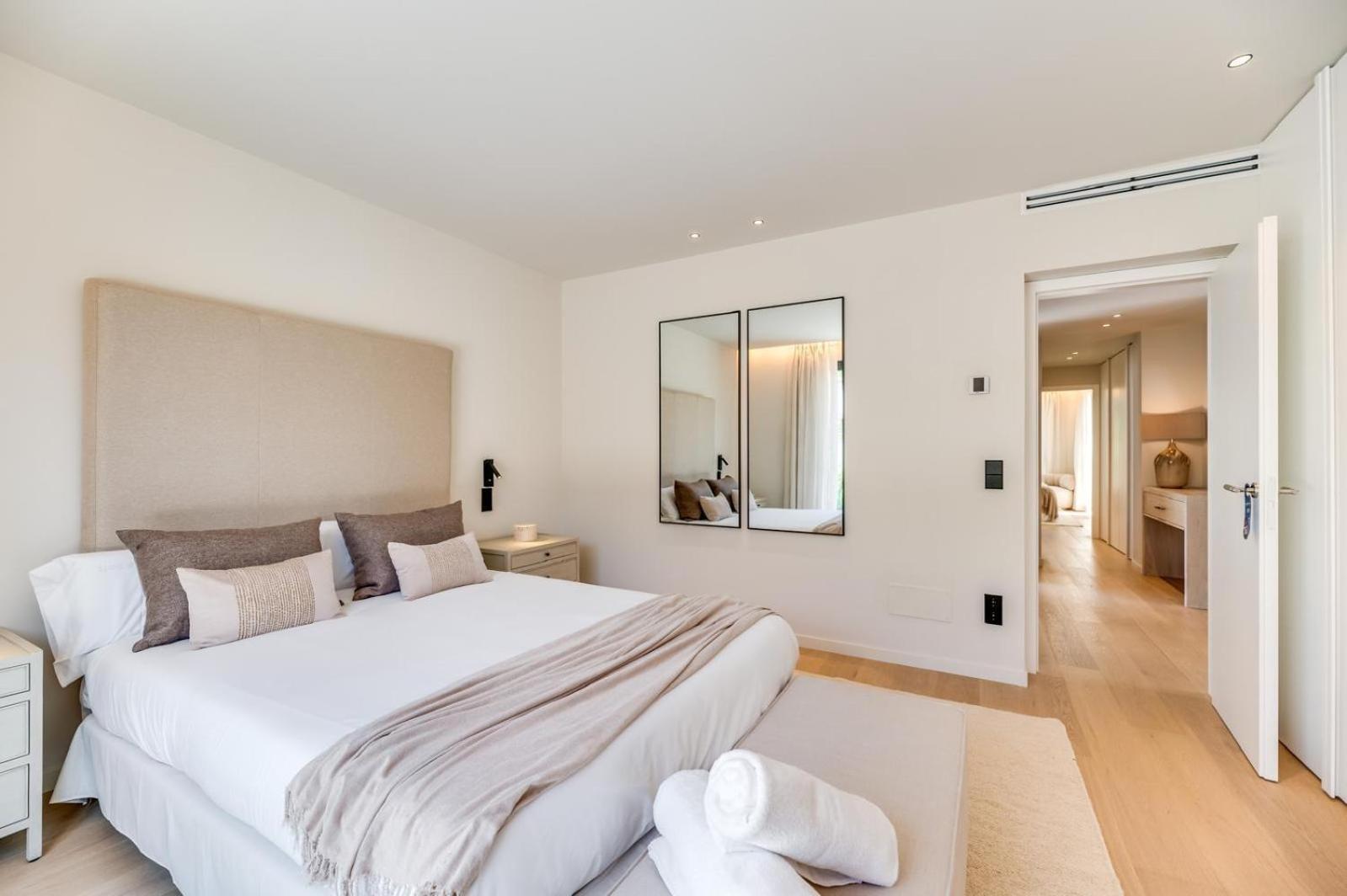Luxury 5 Bed - Heated Pool
