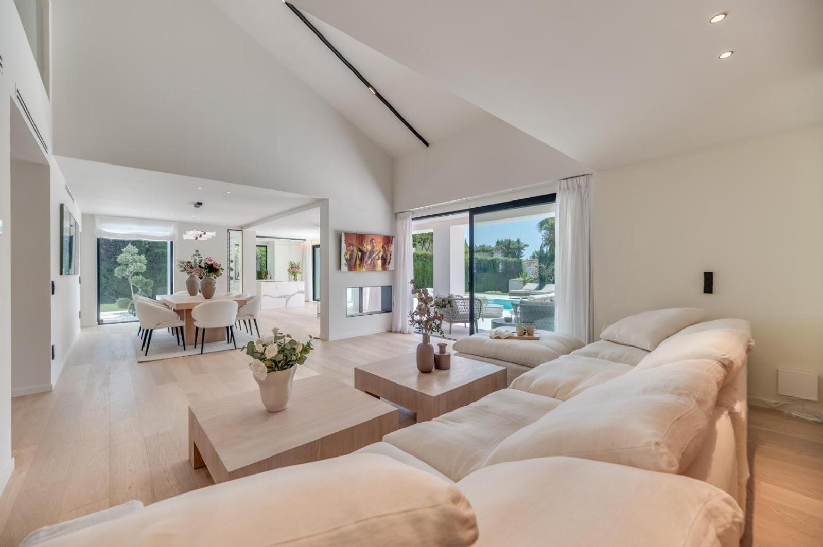 Luxury 5 Bed - Heated Pool * Marbella